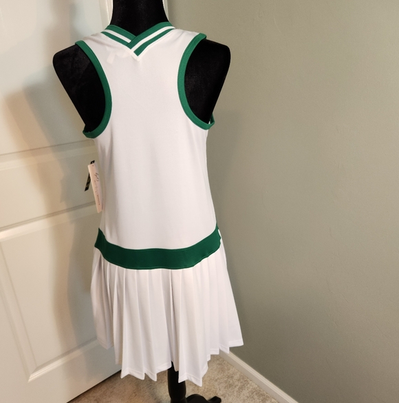 White and Green Sleeveless Tennis Dress - Picture 2 of 11